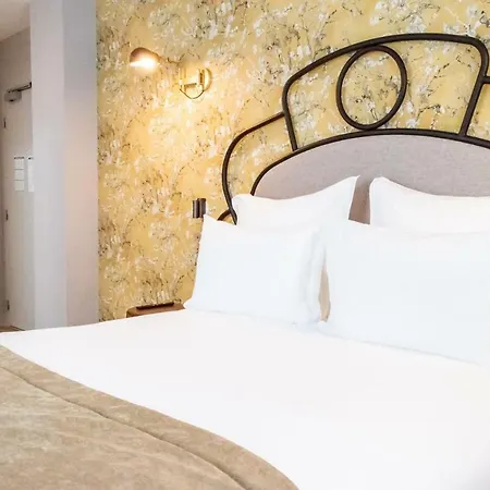 Hotel Des Iris 4*
