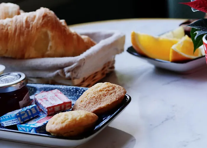 Des Iris Hotel Auvers-sur-Oise