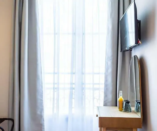 ホテル Des Iris 3*