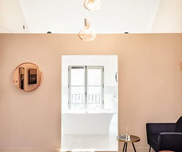 ホテル Des Iris 3*